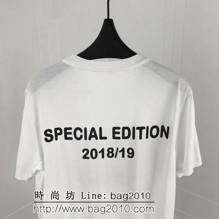 FENDI芬迪 19ss新款 情人節限定款 愛心珠片logo 純棉白色短袖 高版本情侶款 ydi2533